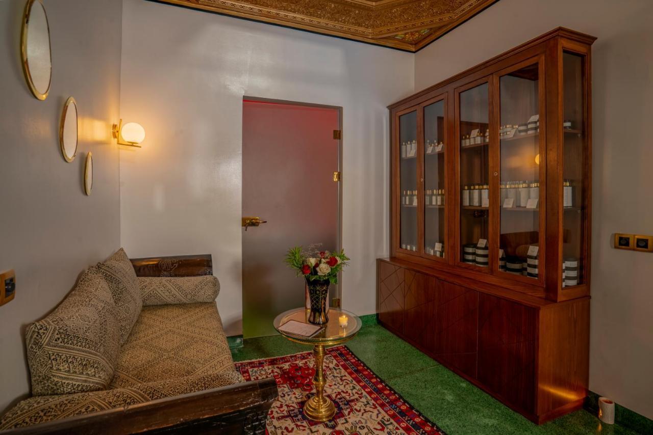 La Bleue & Bed & Breakfast 2*