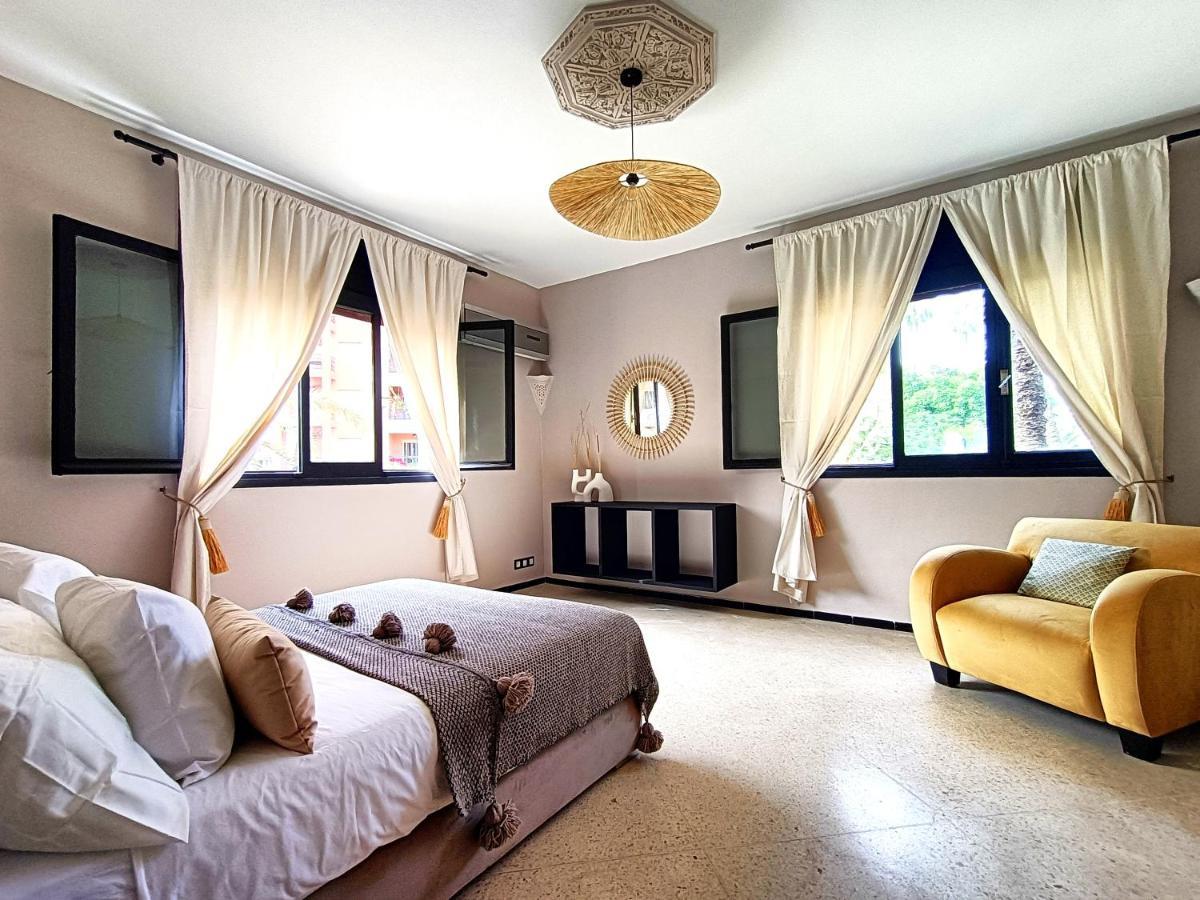 Appartement Superbe Avec Vue Sur Les Jardins Majorelle, Face Au Musee Ysl, Rue Yves Saint Laurent