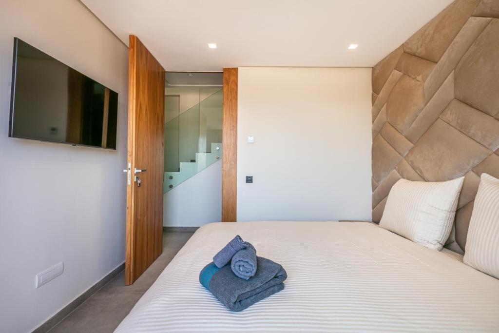 Appartement Duplex De Luxe Victor Hugo Gueliz *