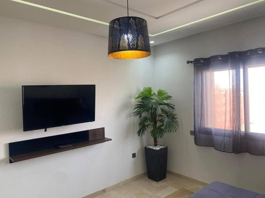 Et Bien Equipe Avec Piscine Appartement *