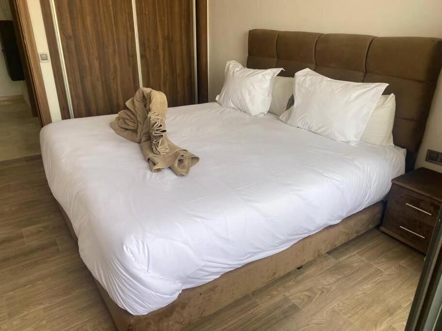 Et Bien Equipe Avec Piscine Appartement Marrakesh