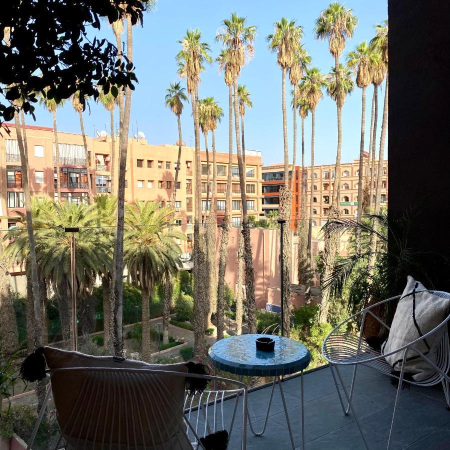 Apartment Rooftop Pool, Bright & Cozy In City Center Marrakesh