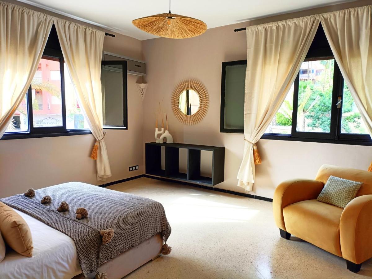 Appartement Superbe Avec Vue Sur Les Jardins Majorelle, Face Au Musee Ysl, Rue Yves Saint Laurent
