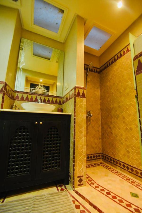 Lfassi Guest house
