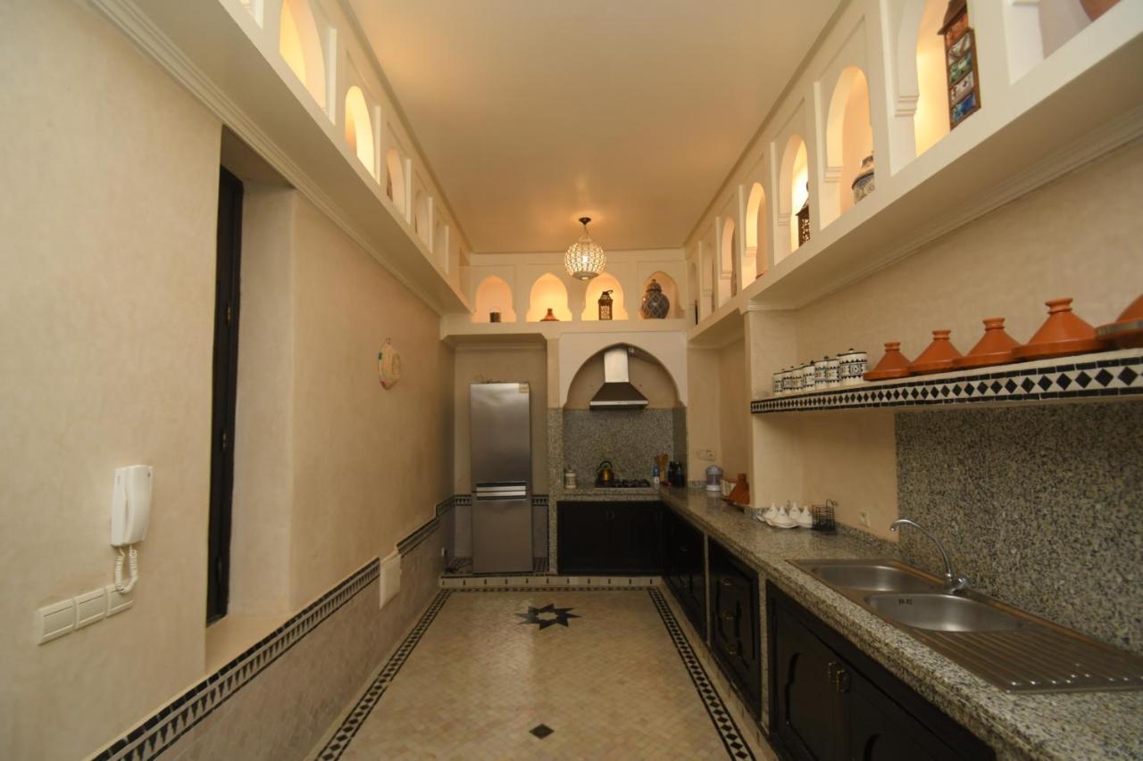 Guest house Lfassi *