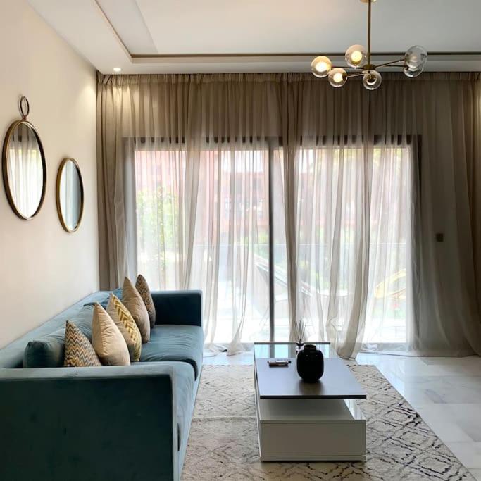 2 Bed With Rooftop Pool & Gym Downtown Marrakech