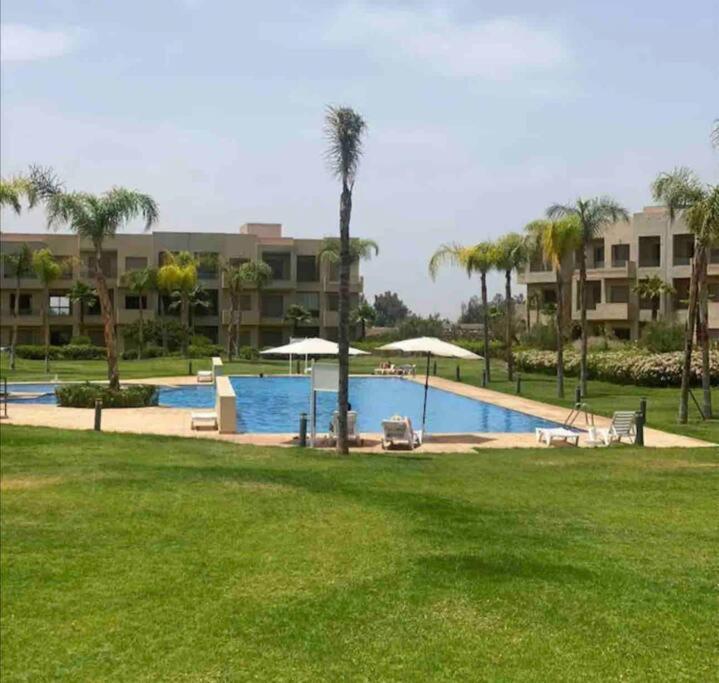 Prestigia Luxury Apartment *