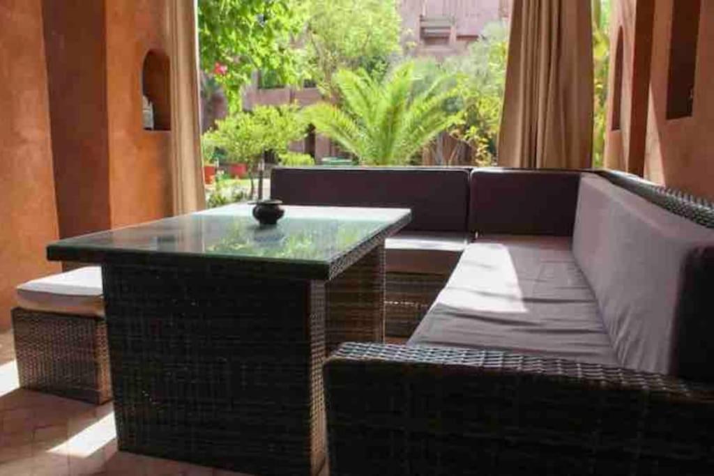 Apartment Magnifique Rez De Jardin A Agdal *