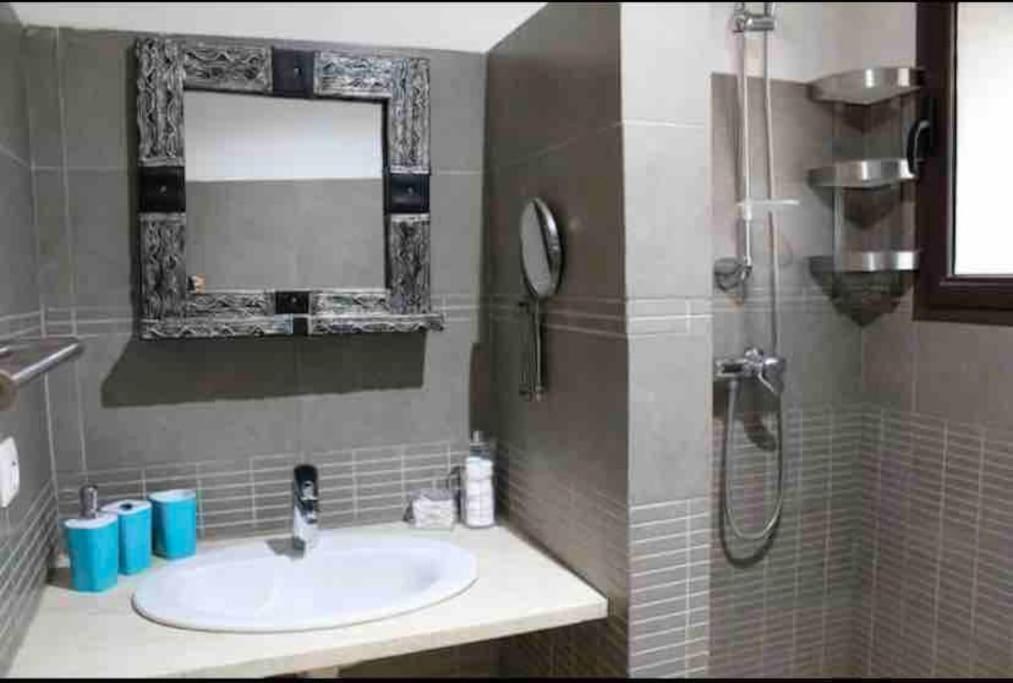 Apartment Magnifique Rez De Jardin A Agdal *