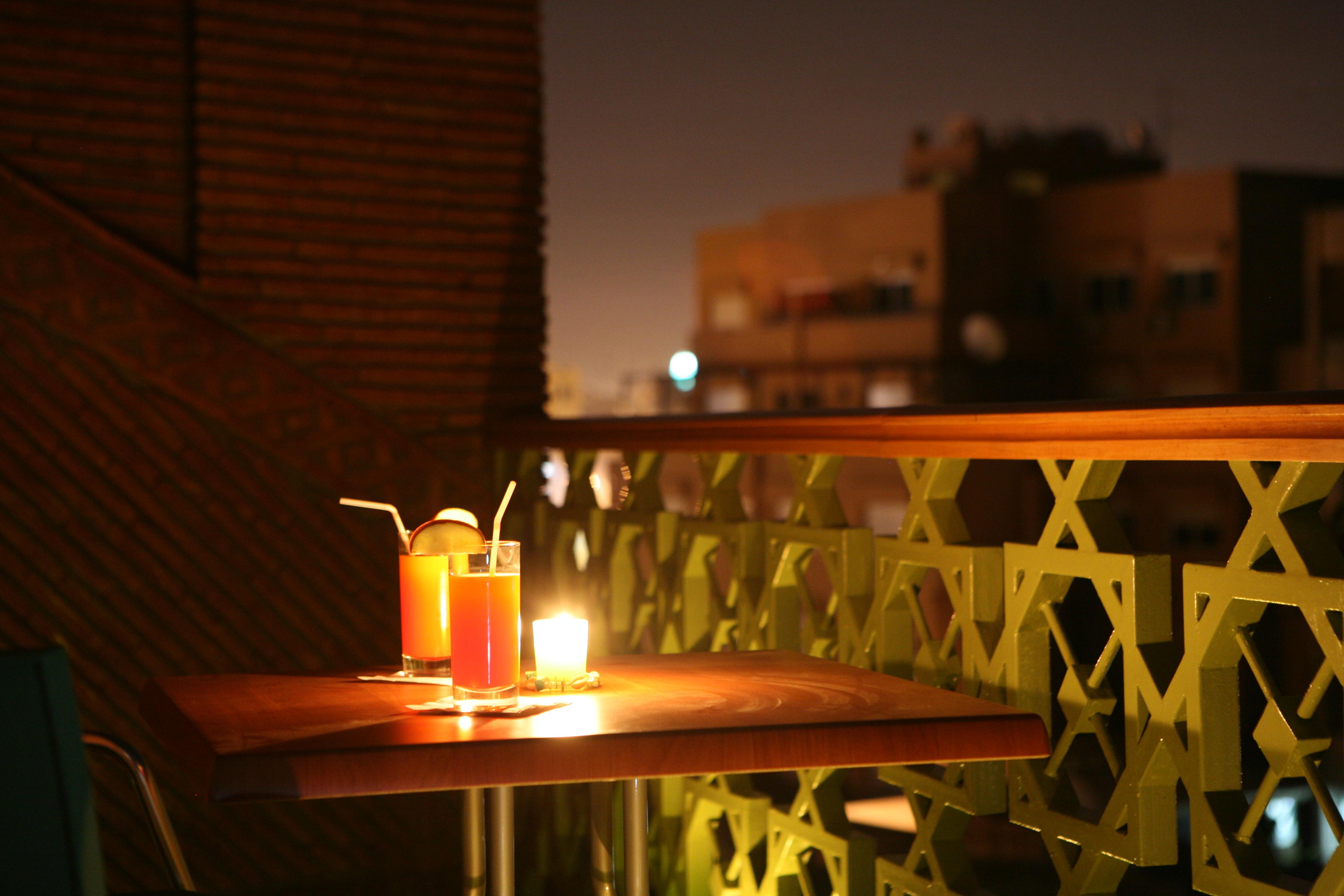 Almas Hotel