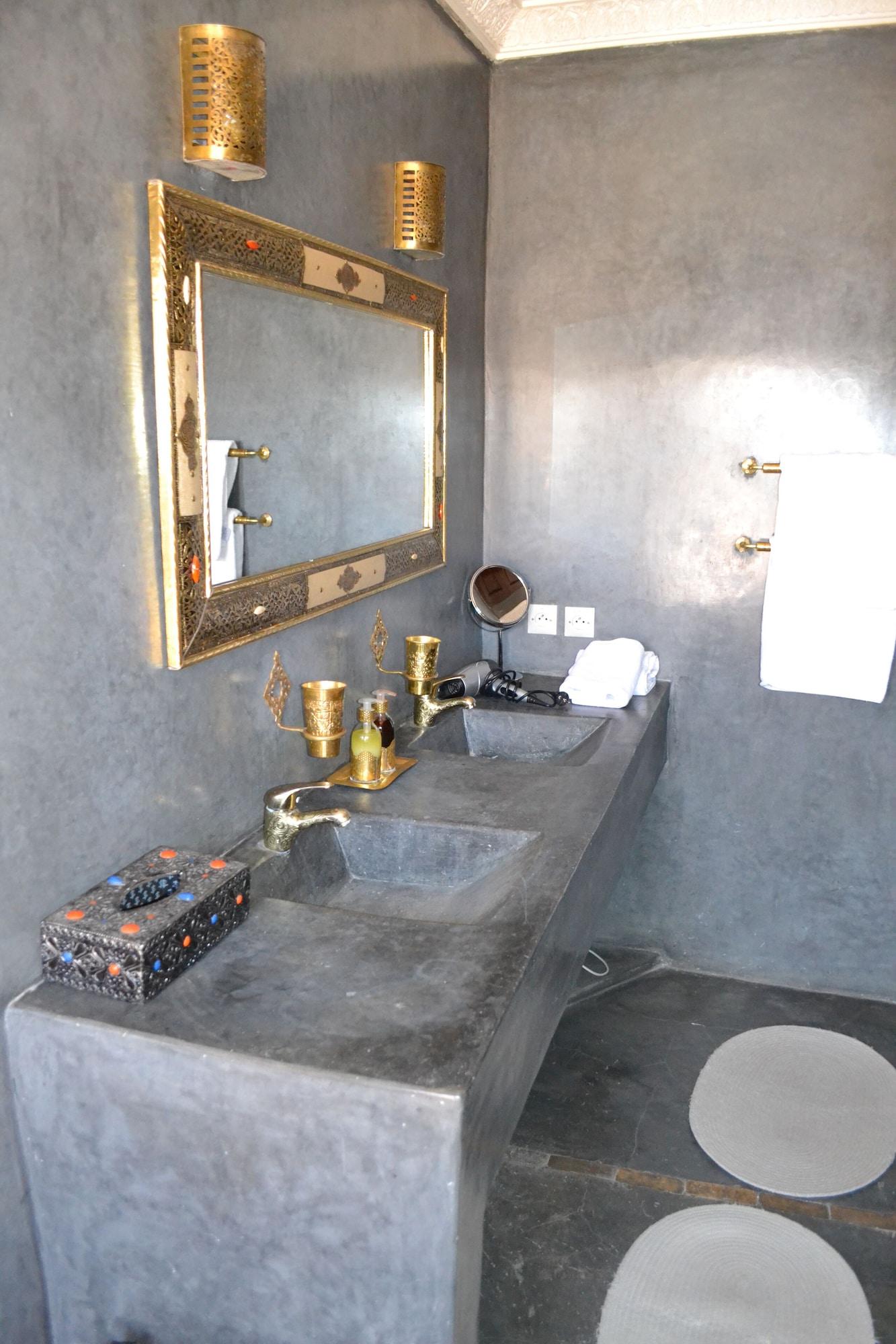 Bayti Riad