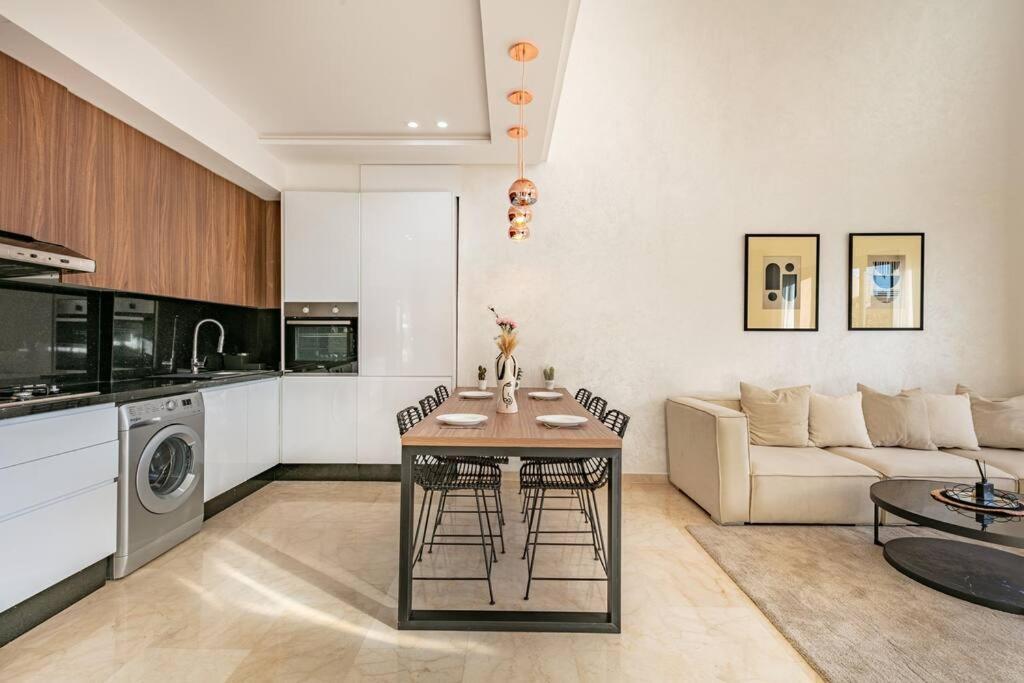 Duplex Design, Terrasse Menara Garden Appartement
