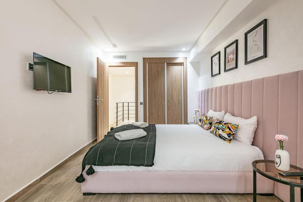 Duplex Design, Terrasse Menara Garden Appartement *