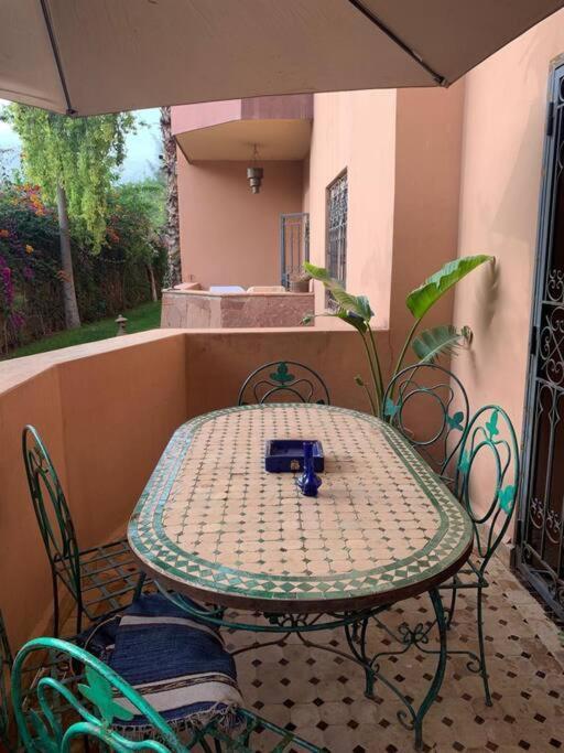 2-bedroom + Salon In The Heart Of The Palmeraie Appartement