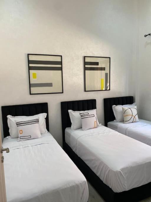 Elegant Masterpiece With Swimingpool 7 Minutes To Gueliz Downtown Marrakesh