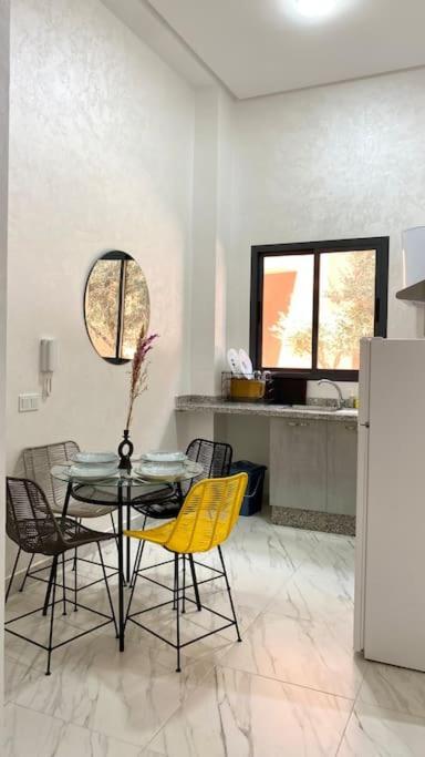 Elegant Masterpiece With Swimingpool 7 Minutes To Gueliz Downtown *