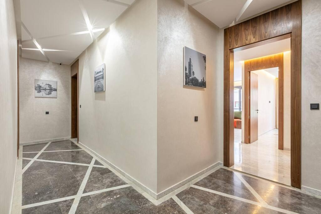 Peaceful Living: Chic Apartment, Prime Location * Marrakesh