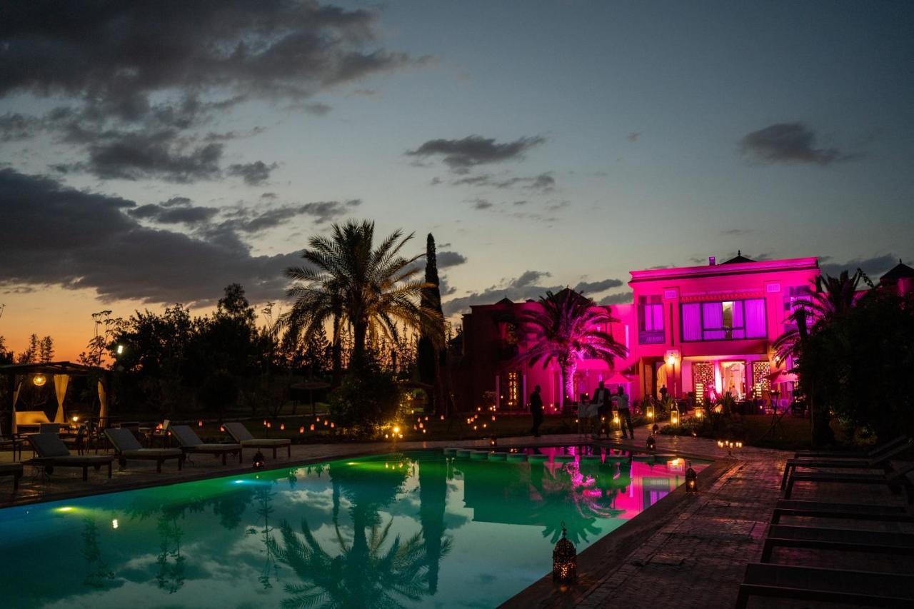 Nomadz Palace Bed & Breakfast *