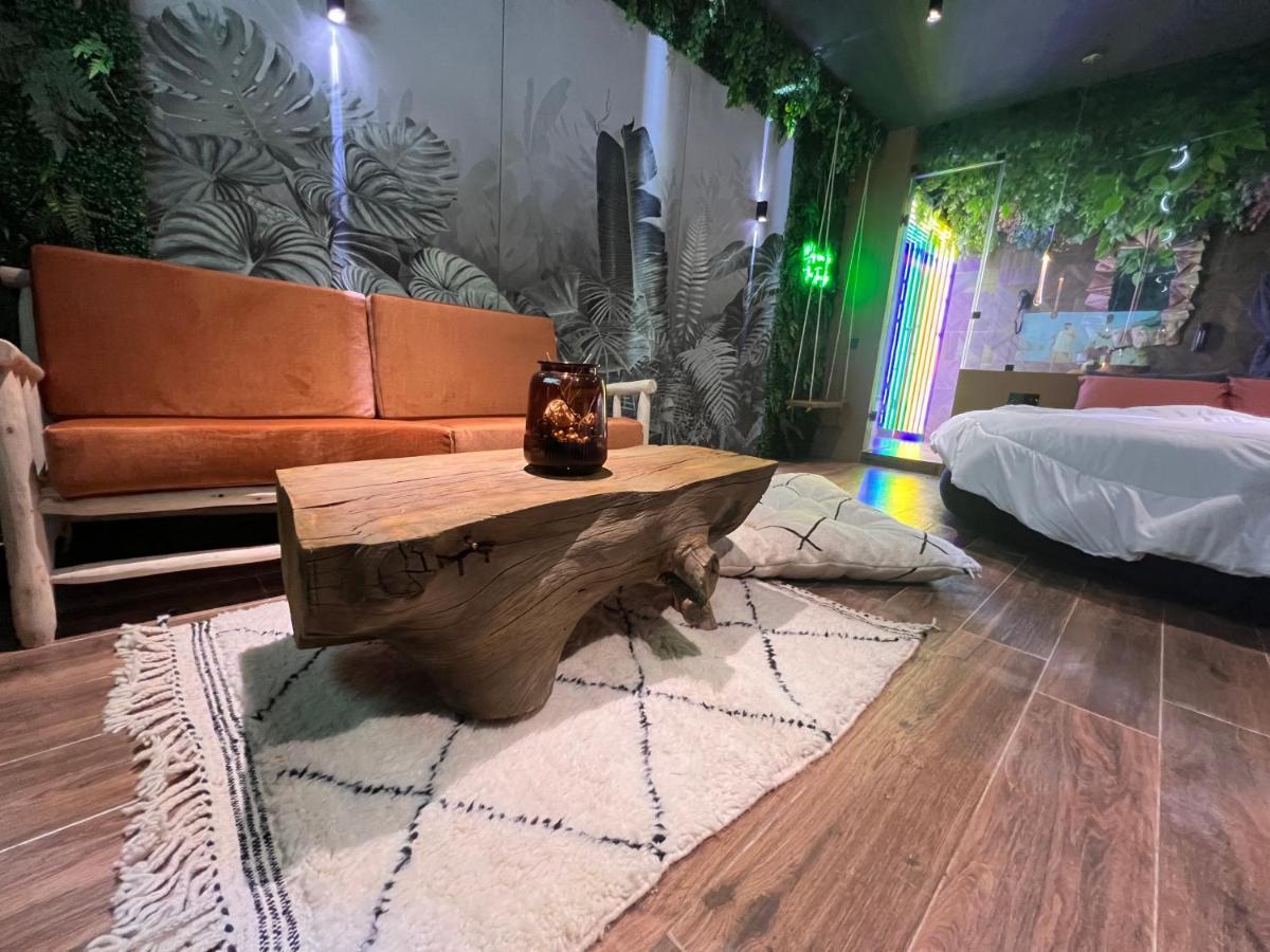 Bed & Breakfast Jungle Au Centre De Marrakech Avec Jacuzzi ! *