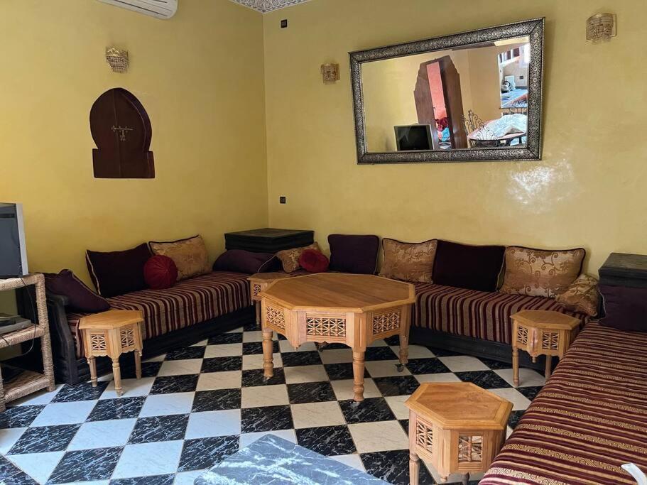 Dxb 4 Apartment *