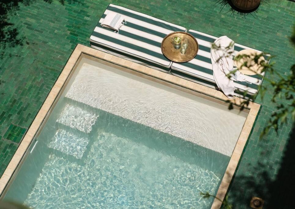 Villa Dar Num, Luxury Private Riad With Pool & Breakfast - Car Access In Medina *
