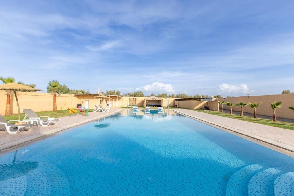Villa Vista , Piscine 22m , Jeux Jardins , Terrain Squash *