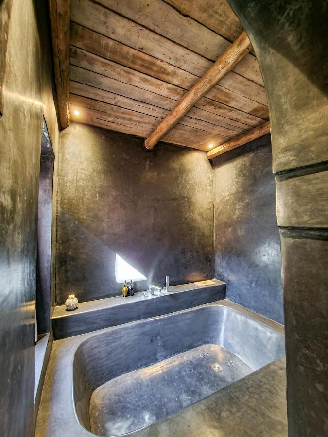 Avec Gouvernante Et 2 Piscines Dont Chauffee Dans Domaine Securise * Marrakesh