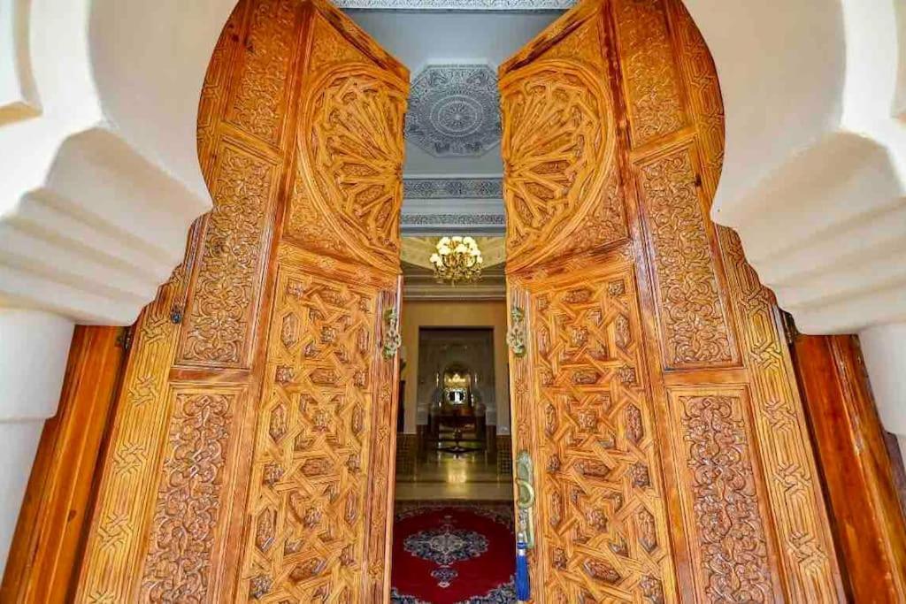 Palais Azale Villa