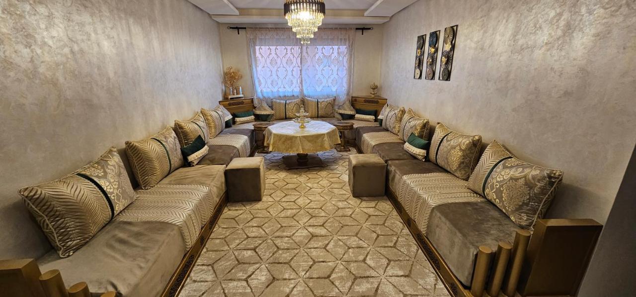 Family With Swimming Pool Air Conditionning And Elevator Appartement *
