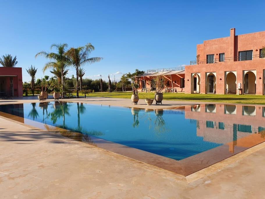 Villa Dar Lalla Mhalla 975m2 5ch - Rt De Fes