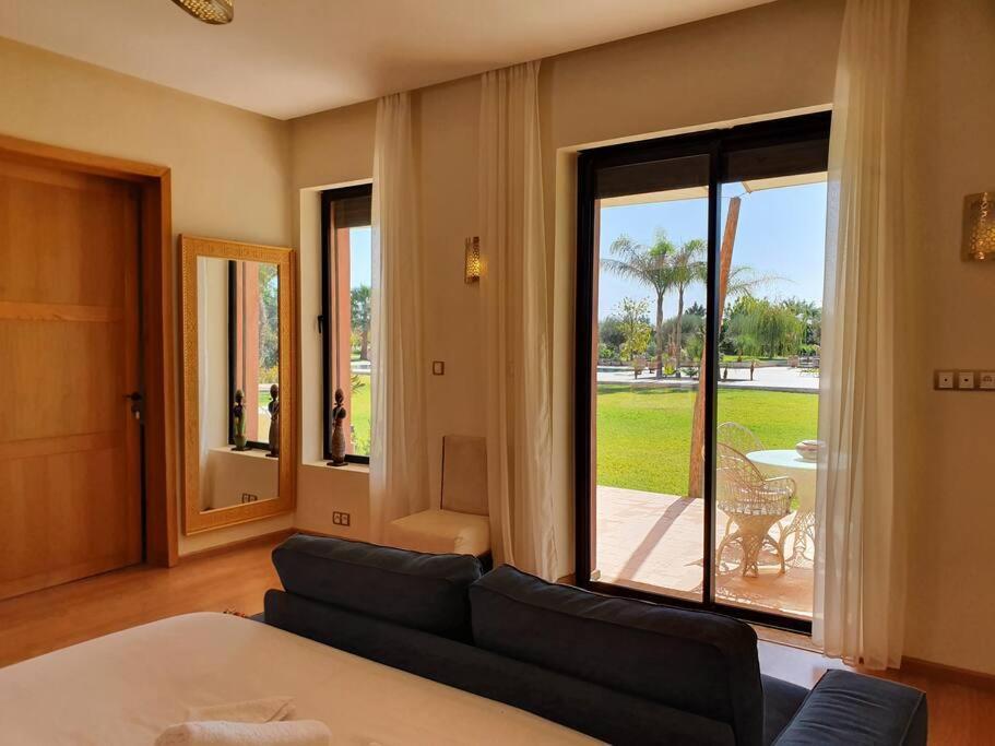 Dar Lalla Mhalla 975m2 5ch - Rt De Fes Villa *