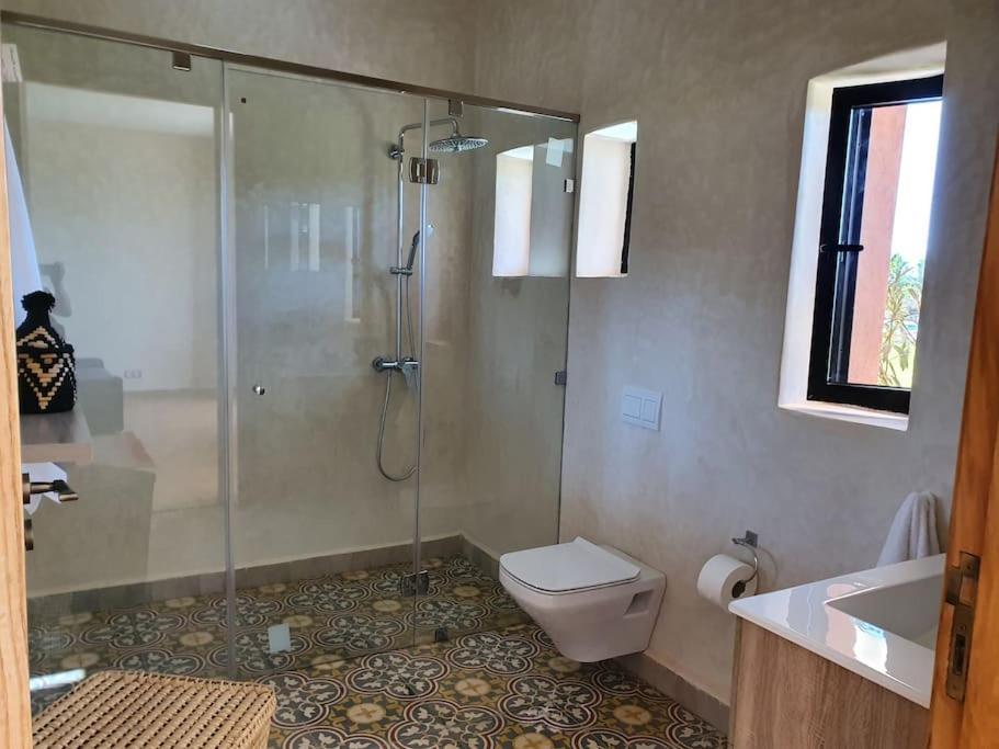 Villa Dar Lalla Mhalla 975m2 5ch - Rt De Fes *