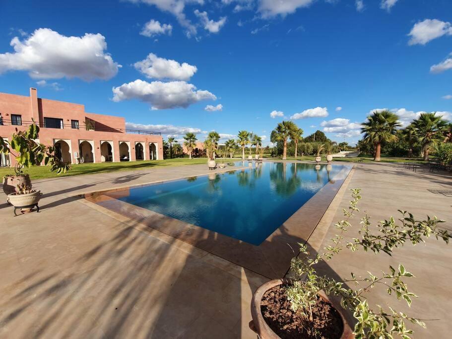 Dar Lalla Mhalla 975m2 5ch - Rt De Fes Villa *
