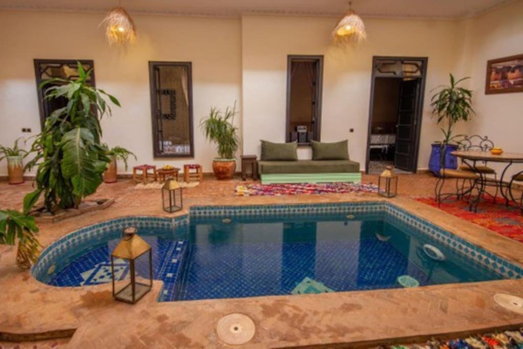 Vakantiehuis En Exlusivite A 5min De La Place Jamaa El Fna Marrakesh