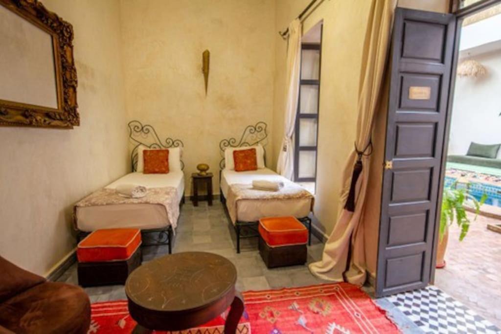 Vakantiehuis En Exlusivite A 5min De La Place Jamaa El Fna Marrakesh