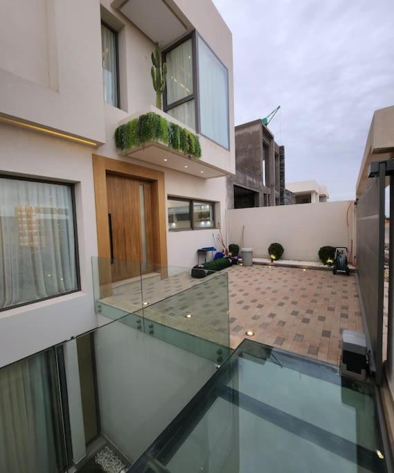 Twin Amelkis Villa