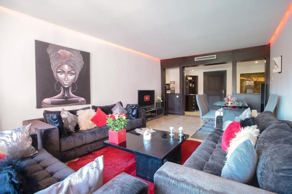 Tres Bien Situe Appartement *