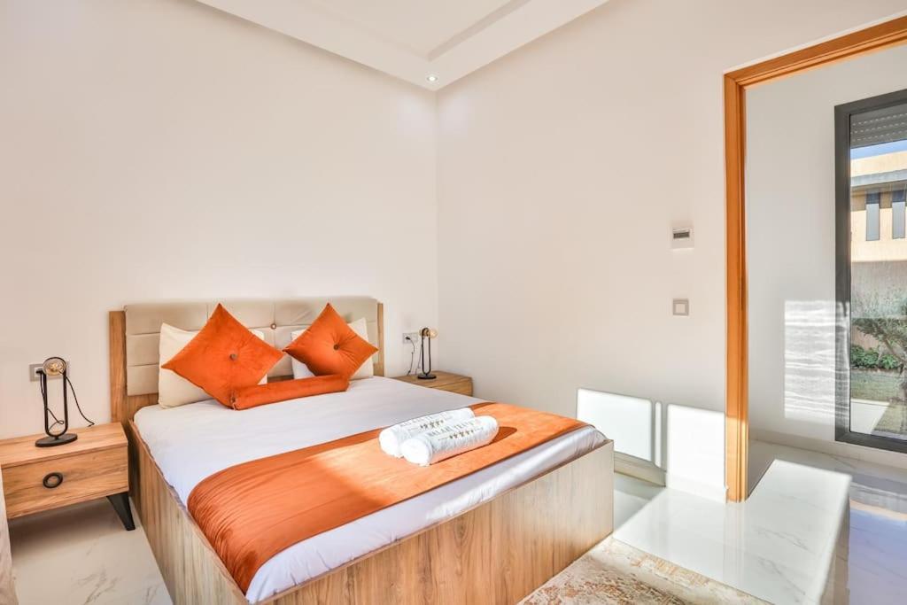 Villa Sakina, Piscine Chauffee, Ping-pong, Cuisiniere *