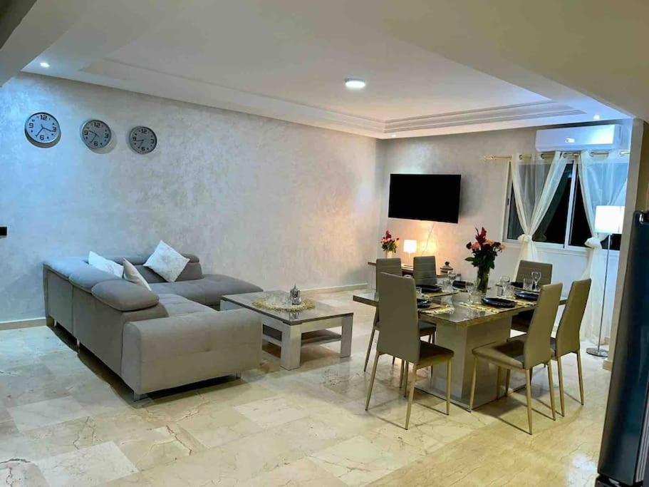 Appartement Standing 3 Avec Terasse Quartier Gueliz Hivernage A Marrakech I19