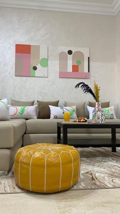 Appartement Charming Downtown For 8: Cozy Elegance In The Heart Of The *
