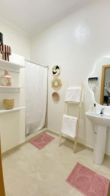 Charming Downtown For 8: Cozy Elegance In The Heart Of The * Marrakesh