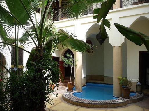Al Faras Riad *