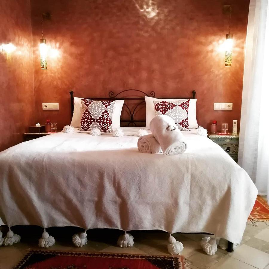 Dalla Santa Marrakesh