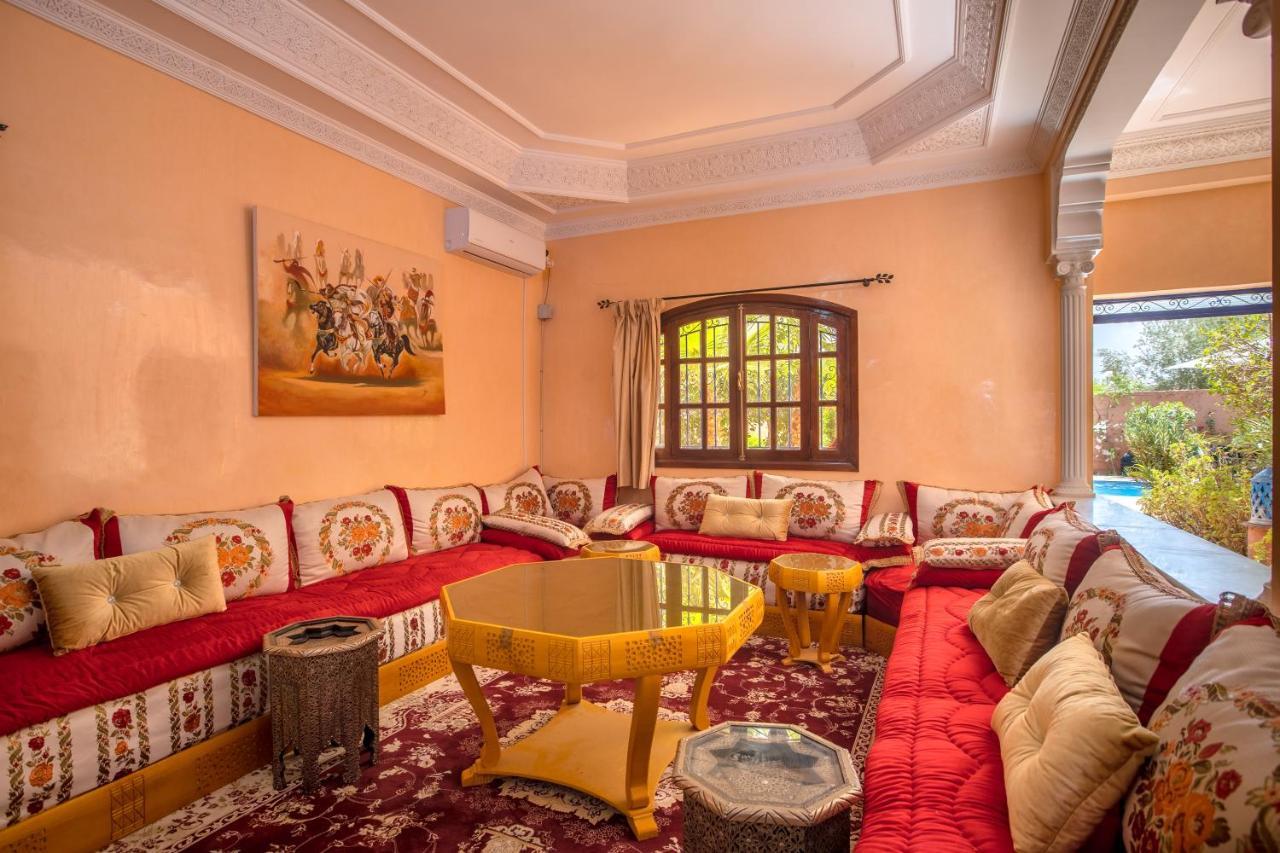 Villa En Pleine Campagne Avec Vue Sur L'atlas Marrakesch