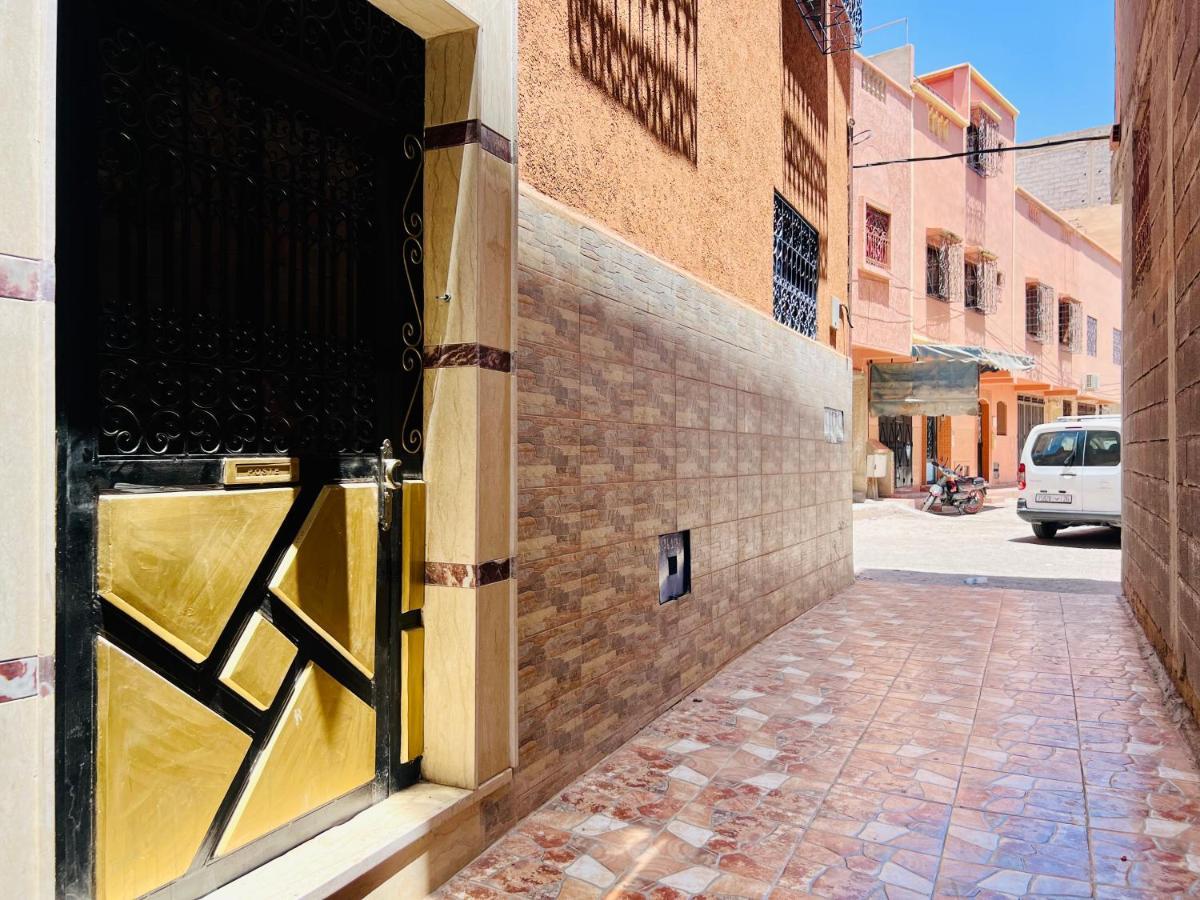 Famille Hanae Avec Terasse Apartamento Marrakesh