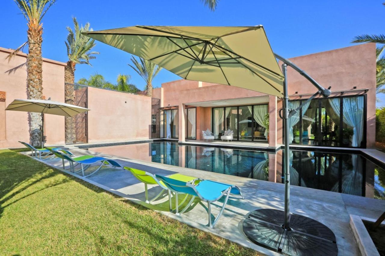 Luxury 5bed With Heated Pool Villa *