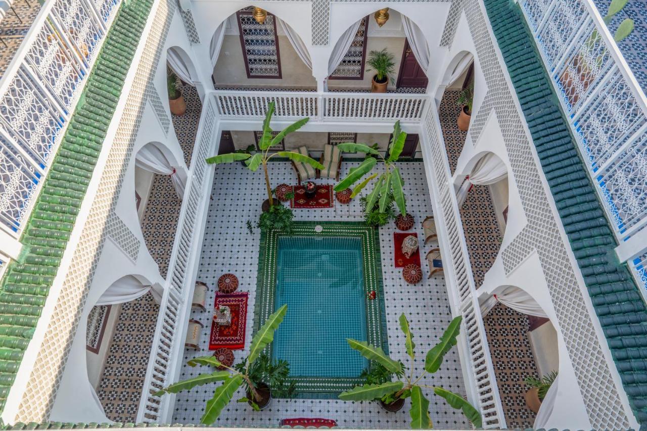 Celine De Marrakech & *