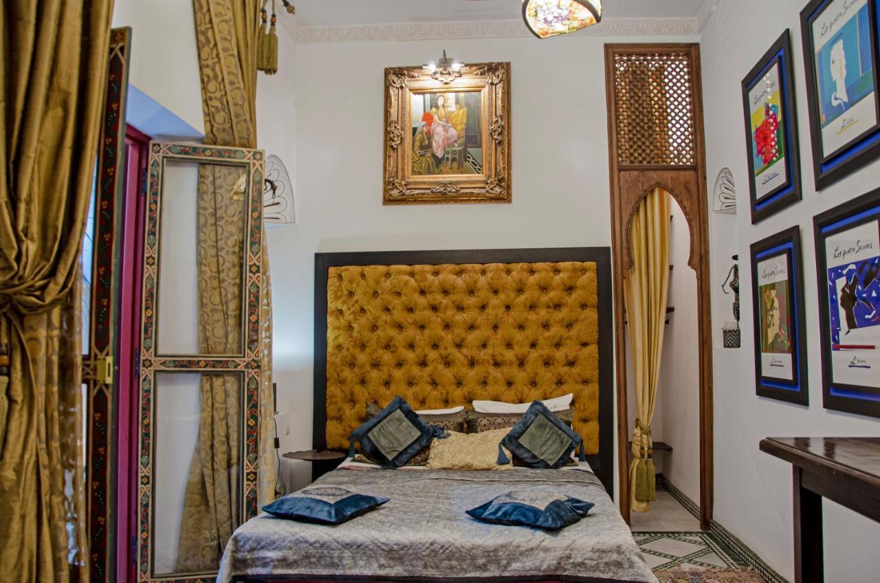 Esmeralda Marrakesh