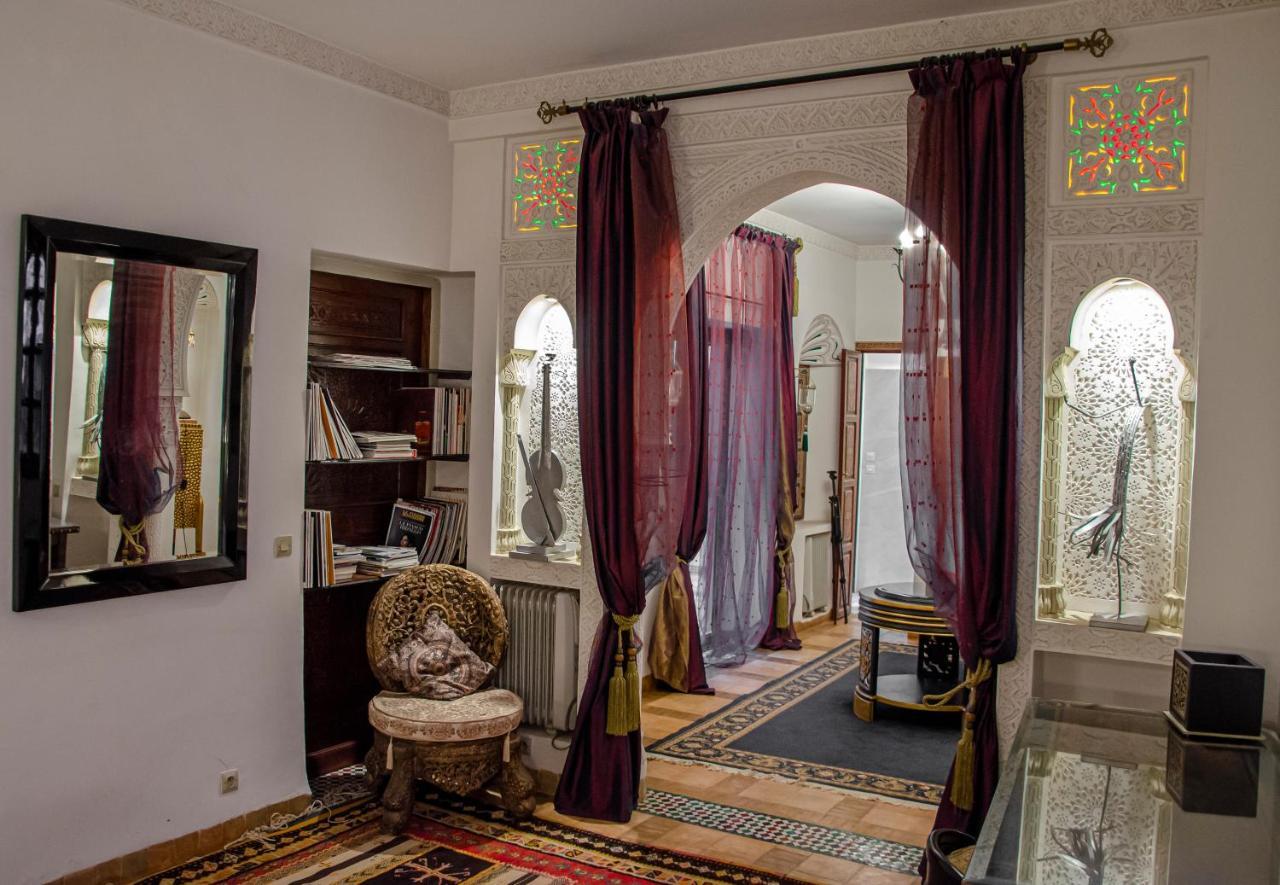 Esmeralda Marrakesh