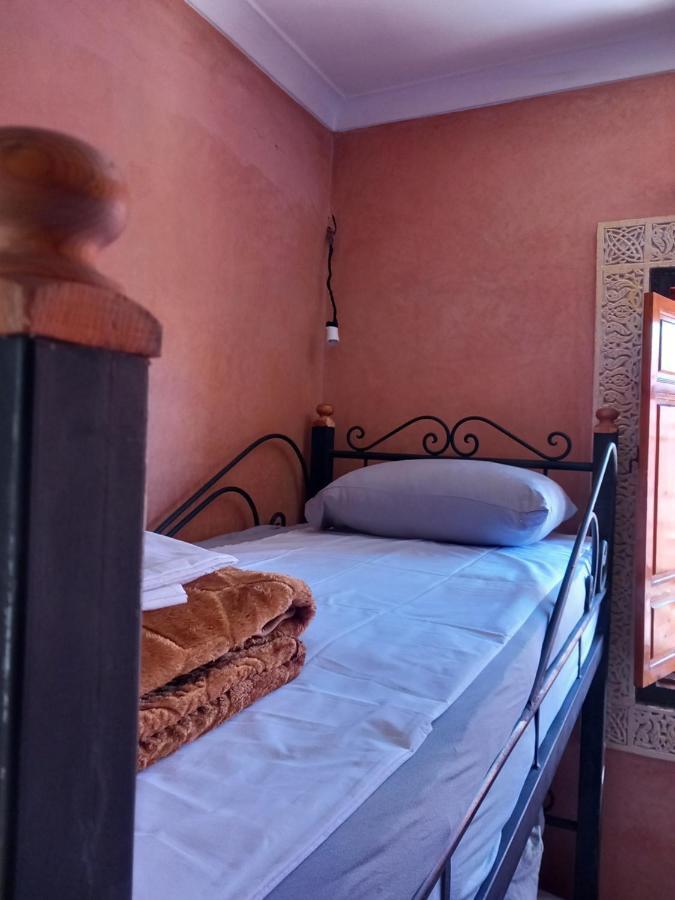 Jad Ziad Hostal *